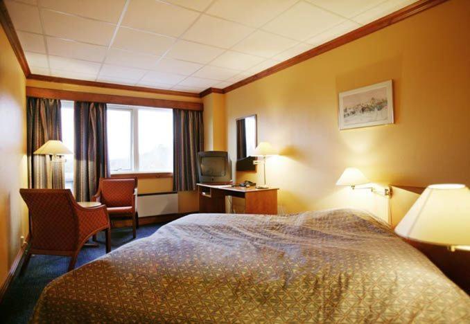 Bomlo Hotell Δωμάτιο φωτογραφία